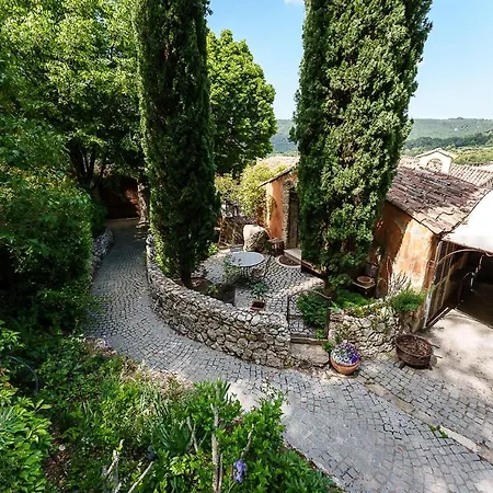 La Bouscatière * Moustiers-Sainte-Marie