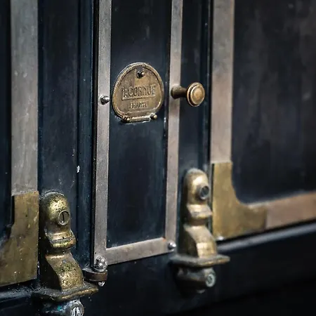 بيت ضيافة La Bouscatiere موستيه سانت ماري