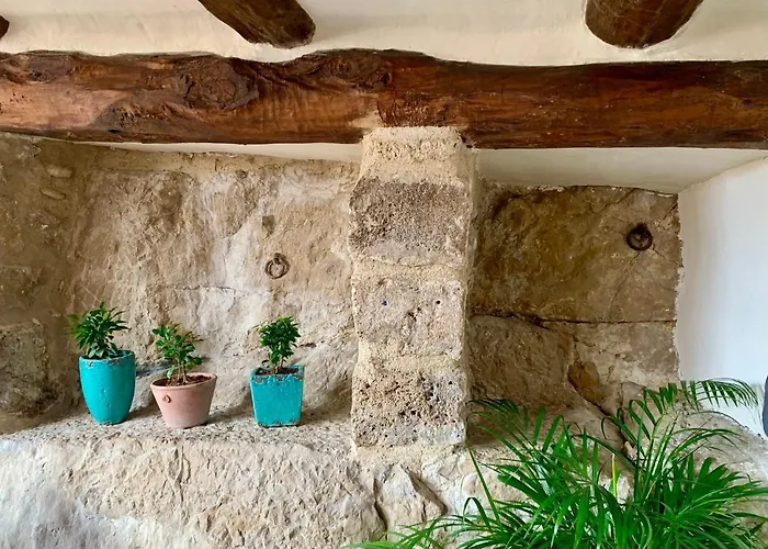 Guest house La Bouscatiere 4*