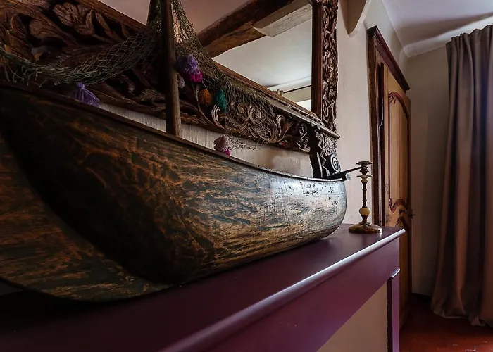 Guest house La Bouscatiere 4*